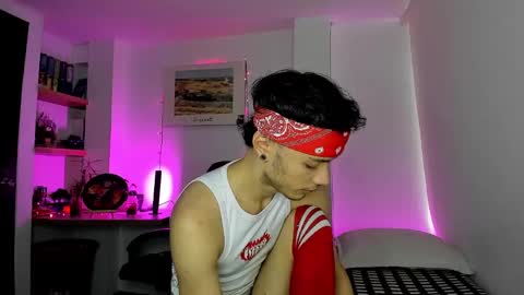 murielkarmesi online show from January 3, 8:11 pm