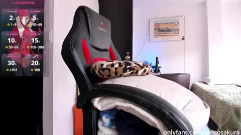 murielkarmesi online show from March 1, 6:54 pm