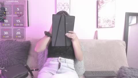 muriell_69 online show from September 14, 7:35 pm