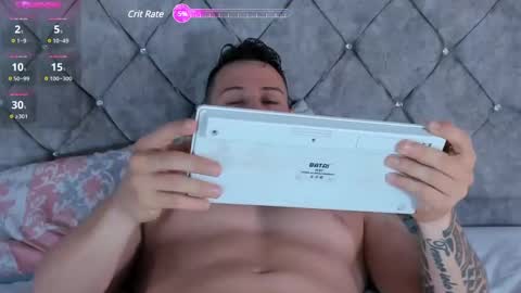 Snapshot of muscle_king_cum chatting on December 2, 2:41 pm muscle_king_cum online show from December 2, 2:41 pm