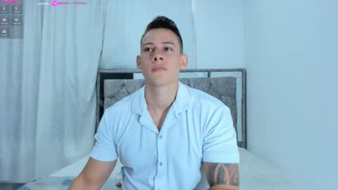 Snapshot of muscle_king_cum chatting on January 21, 1:54 pm muscle_king_cum online show from January 21, 1:54 pm