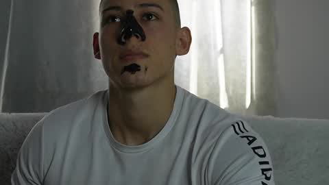 Snapshot of muscle_king_cum chatting on November 5, 1:22 pm muscle_king_cum online show from November 5, 1:22 pm