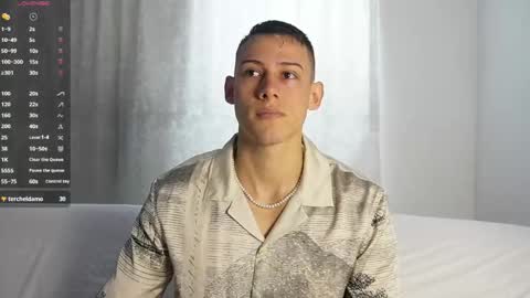 Snapshot of muscle_king_cum chatting on November 25, 3:01 pm muscle_king_cum online show from November 25, 3:01 pm