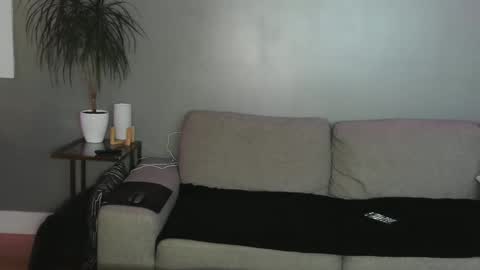 musclebigdd online show from October 25, 4:42 am