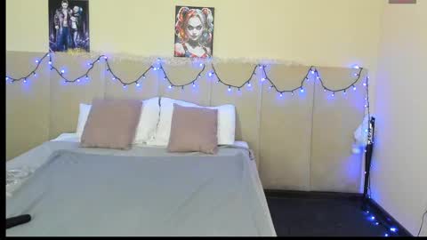 Eva online show from December 25, 4:32 pm