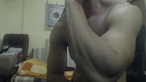 SexyMuscled online show from December 15, 9:20 pm