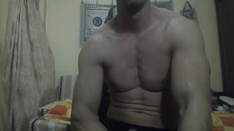 SexyMuscled online show from December 30, 9:40 pm