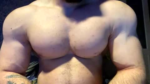 muscularjuggler online show from October 3, 1:24 am