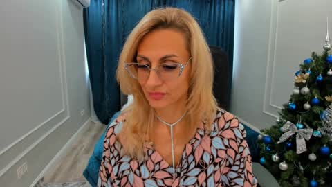 Diana online show from December 31, 8:48 am