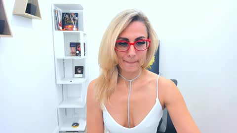 Diana online show from January 26, 3:03 pm