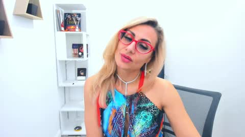 Diana online show from January 26, 6:06 pm