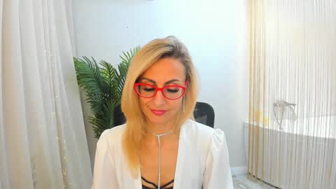 Diana online show from January 27, 3:28 pm