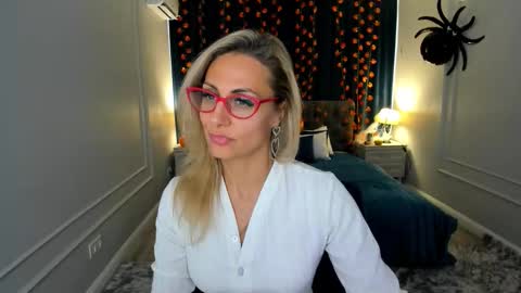 Diana online show from November 3, 12:06 pm