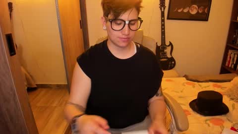 VALENTINA Luna  online show from November 7, 12:43 am