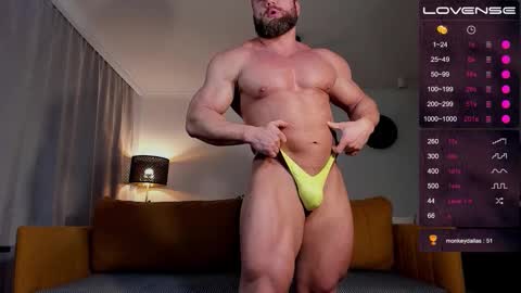 Snapshot of musscle_king chatting on October 3, 4:53 am Artemius online show from October 3, 4:53 am