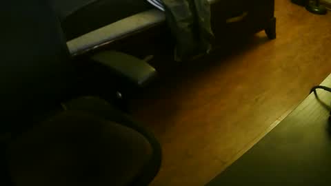 mustenjoyhead79 online show from October 27, 9:52 pm