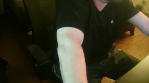 mustenjoyhead79 online show from November 23, 7:46 pm