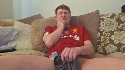 Snapshot of muzzy624406 chatting on November 16, 2:55 pm Muzzy online show from November 16, 2:55 pm