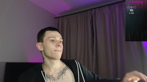 1x1 online show from October 12, 7:35 pm