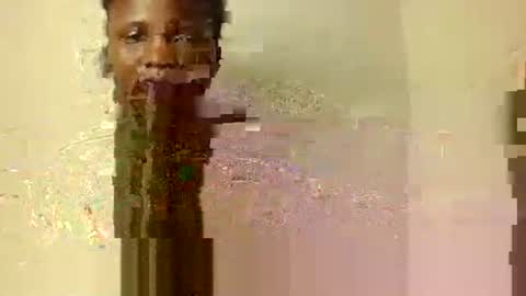 mwekas568403 online show from October 18, 7:03 pm