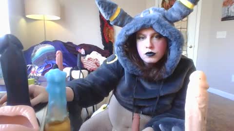 Snapshot of mxsissycharlotte chatting on February 25, 8:09 pm Mx Charlotte online show from February 25, 8:09 pm