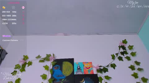 Snapshot of mxsshoney chatting on October 8, 9:18 am Sara IG online show from October 8, 9:18 am