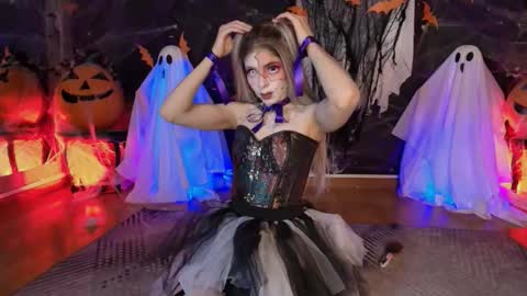 Maite online show from November 1, 12:40 pm