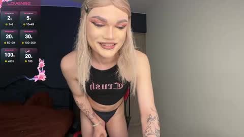 Sandra Muse online show from March 9, 10:30 am