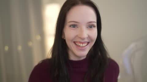 STELLA online show from November 23, 6:52 pm