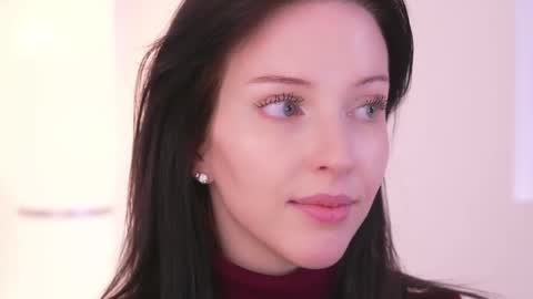 STELLA online show from November 27, 8:55 pm