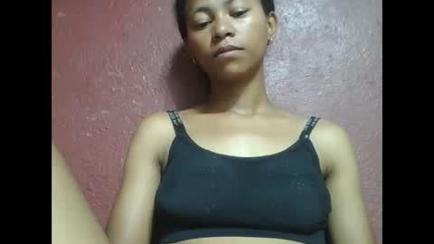 Snapshot of myaldiah chatting on March 5, 3:40 am myaldiah online show from March 5, 3:40 am