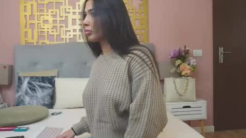 Snapshot of myamuse chatting on November 25, 8:03 am MyaMuse online show from November 25, 8:03 am