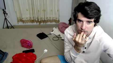 Snapshot of myke_xxx chatting on September 22, 1:29 am mike online show from September 22, 1:29 am