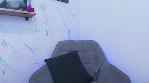 Snapshot of mykelcano chatting on November 4, 4:22 am Mykel online show from November 4, 4:22 am