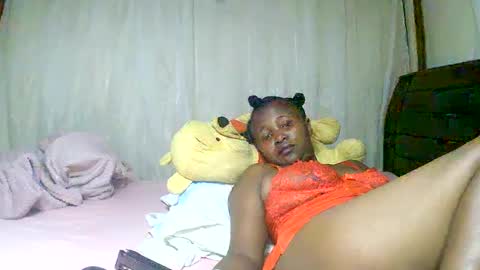 Snapshot of mylindasweet chatting on January 29, 8:35 pm linda online show from January 29, 8:35 pm