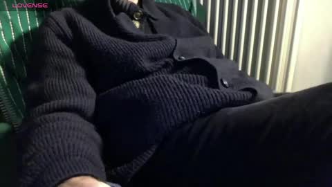 Bi sexy guy lovense hush is on private is open or password show tip if you like. online show from January 24, 5:00 pm