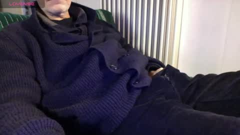 Bi sexy guy lovense hush is on private is open or password show tip if you like. online show from January 29, 4:19 pm