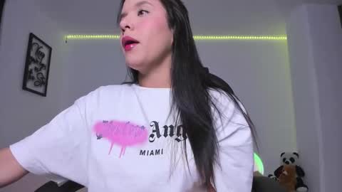 Snapshot of mysteyes chatting on September 20, 10:22 pm Elena online show from September 20, 10:22 pm