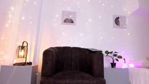 mystic carito online show from September 15, 8:53 pm