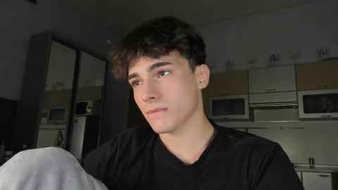 Snapshot of mystic_evan chatting on September 26, 11:20 pm Evan Brown online show from September 26, 11:20 pm