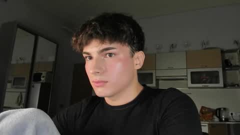 Snapshot of mystic_evan chatting on September 29, 10:58 pm Evan Brown online show from September 29, 10:58 pm