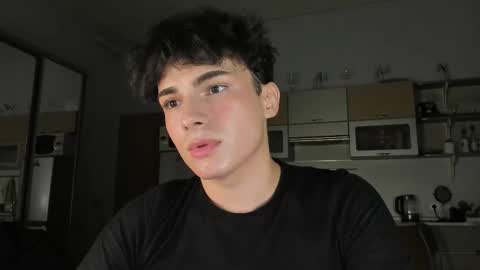 Snapshot of mystic_evan chatting on October 8, 10:40 pm Evan Brown online show from October 8, 10:40 pm