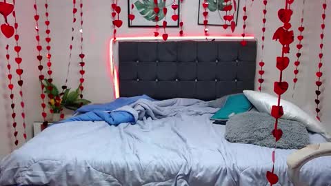 Mystic  online show from February 17, 6:09 am