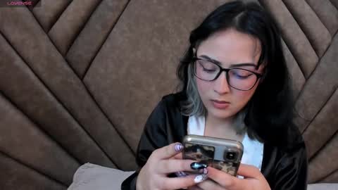 mythicall_girll online show from November 15, 2:53 am