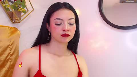 Snapshot of naamah_b chatting on January 9, 4:28 pm naamah_b online show from January 9, 4:28 pm