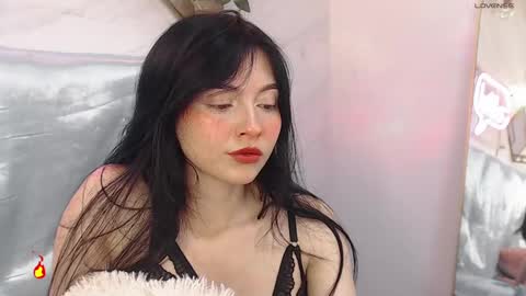 Snapshot of naamah_b chatting on February 25, 2:22 pm naamah_b online show from February 25, 2:22 pm