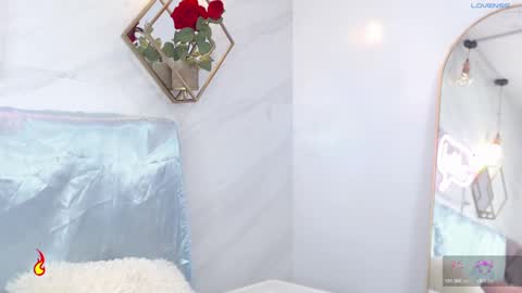 Snapshot of naamah_b chatting on March 8, 1:57 pm naamah_b online show from March 8, 1:57 pm