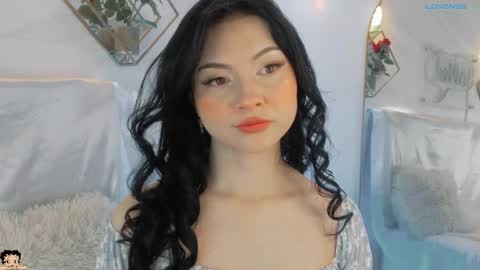 Snapshot of naamah_b chatting on September 9, 2:16 pm naamah_b online show from September 9, 2:16 pm