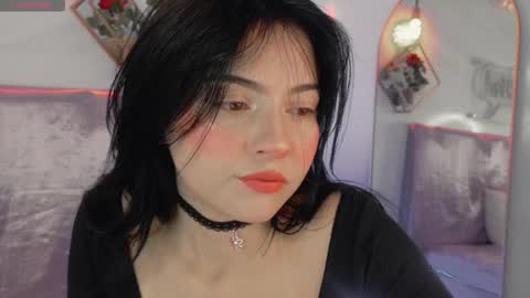 Snapshot of naamah_b chatting on November 25, 2:06 pm naamah_b online show from November 25, 2:06 pm