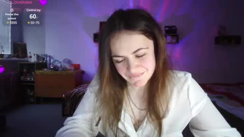 nadiiamorgun online show from March 3, 4:24 pm